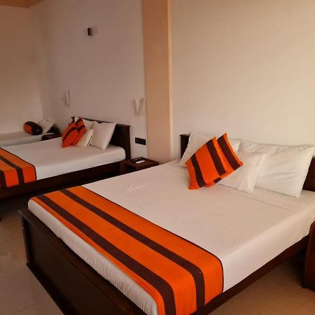 Grace Beach Resort By Travel Corners Negombo Exteriér fotografie