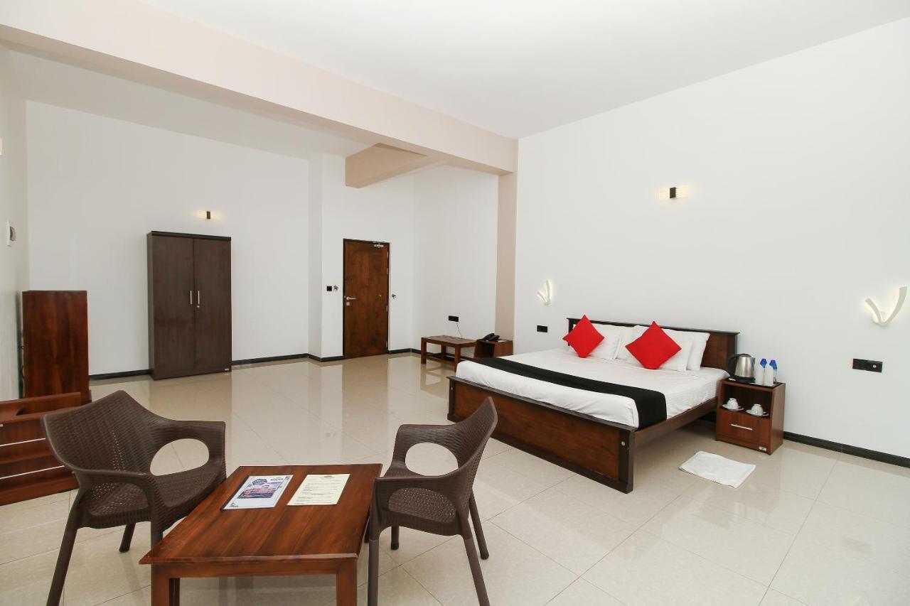 Grace Beach Resort By Travel Corners Negombo Exteriér fotografie